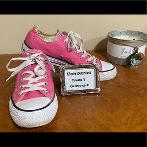 Converse all star chucks